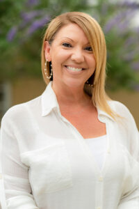 Leigh Lightsey - Business Manager
